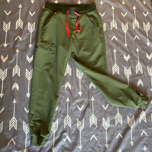 Xsr figs Zamora in dark olive